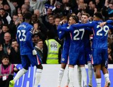 英超豪門(mén)强勢(shì)挺进欧冠区，22岁后卫大爆发：独造兩(liǎng)球荣膺全场最佳