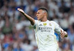 再进一(yī)步！姆巴珮(pèi)超越范尼追平穆勒，升至欧冠历史射手榜第6