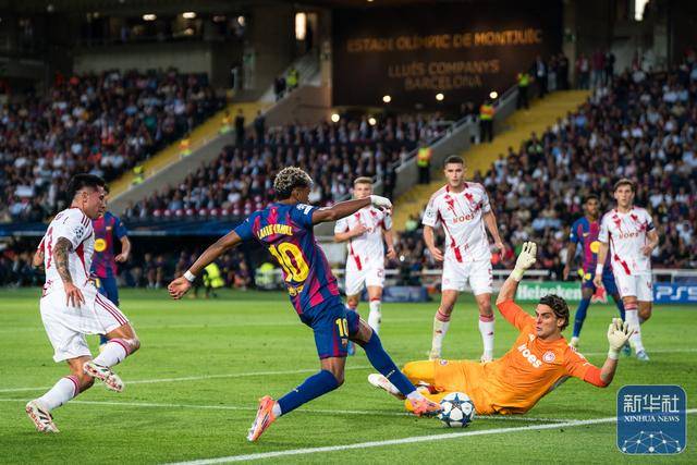 足球 | 欧冠(guān)：巴塞羅(luó)那(nà)胜奥林匹亚科斯