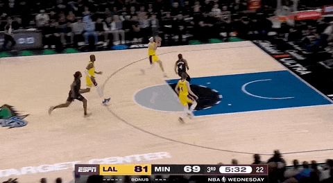 湖(hú)人絕(jué)殺(shā)!裡(lǐ)夫斯压哨絕(jué)殺(shā)!排队给拉拉维亚道歉...