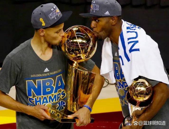 MVP之争:常(cháng)规赛MVP与总决赛MVP,谁的含金量更胜一筹?