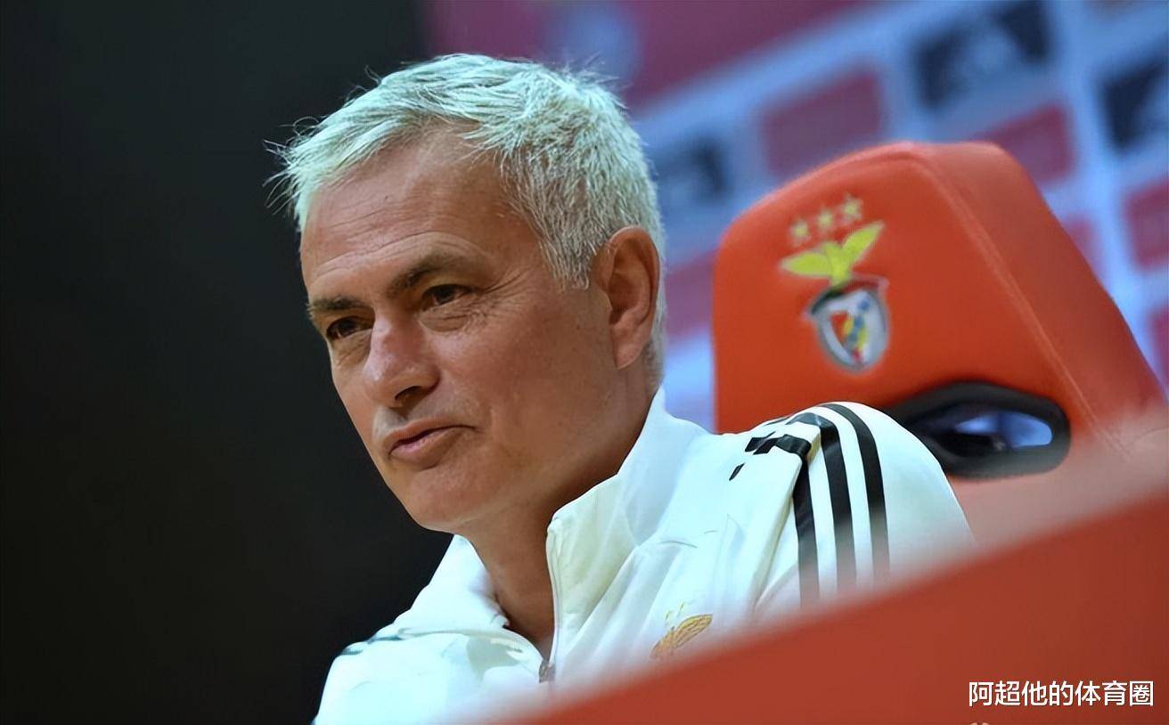 随着曼城2：1皇马，歐(ōu)冠最新積(jī)分榜(bǎng)！阿森纳全胜领跑，巴萨只排第15