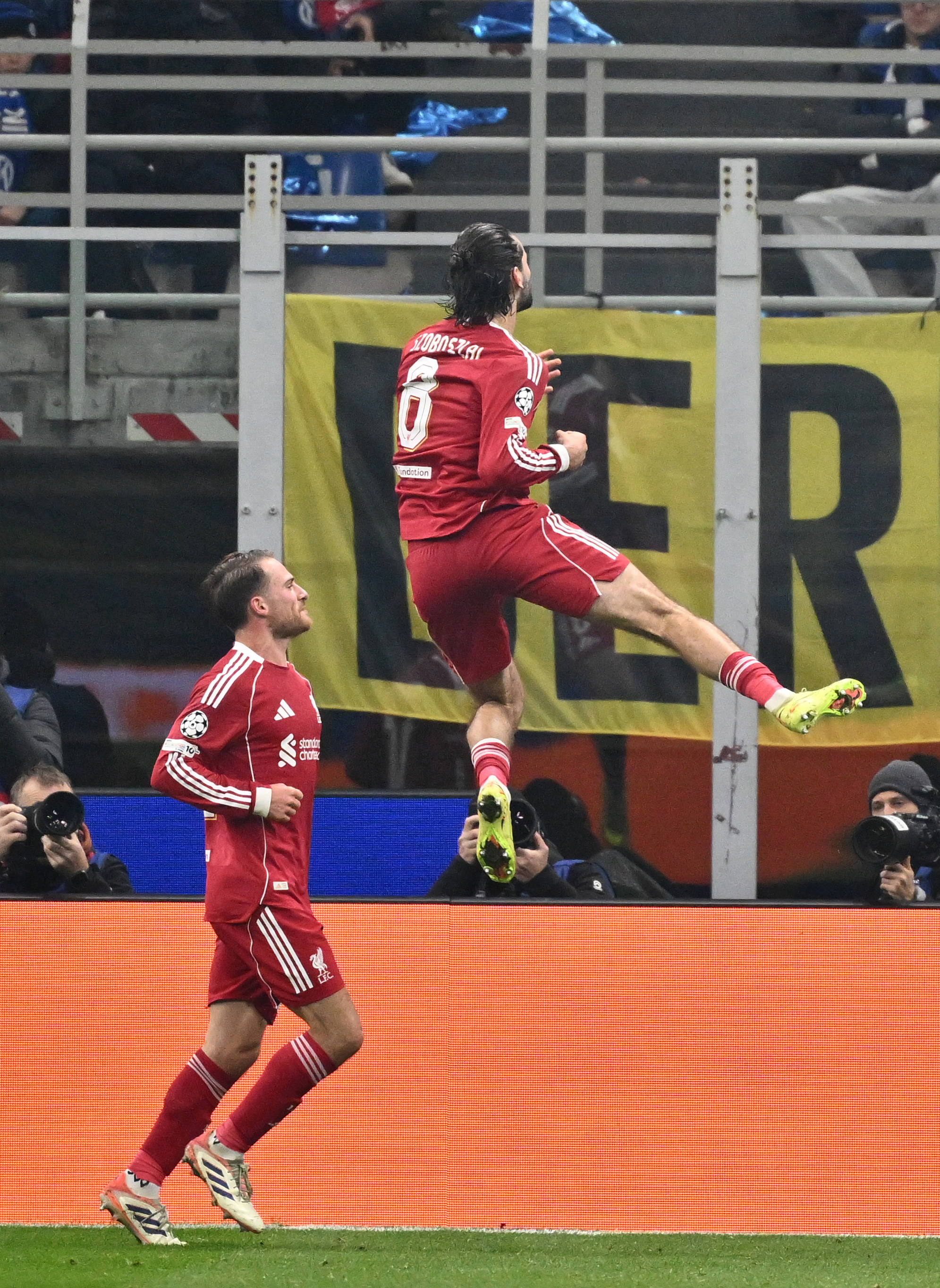 (体育)足球——欧冠:国际米兰不敌利物浦(pǔ)