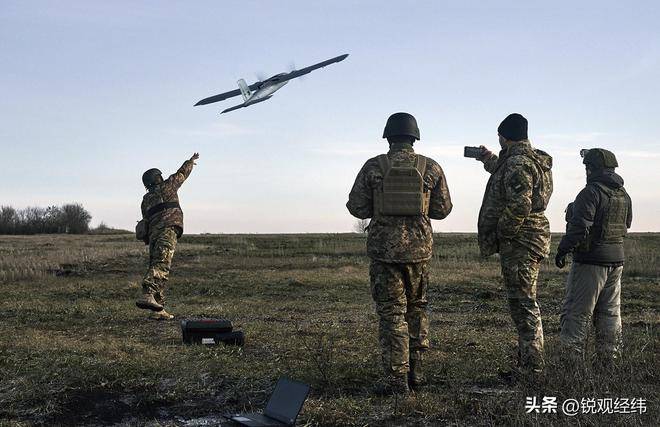 中国警示底(dǐ)線(xiàn)不可犯,高市早苗挑动台海议题,日本(běn)右翼仍執(zhí)意挑边