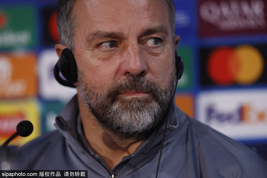 弗里克执教生涯欧冠首次不敵(dí)英格(gé)蘭(lán)球队,此前(qián)4战全胜