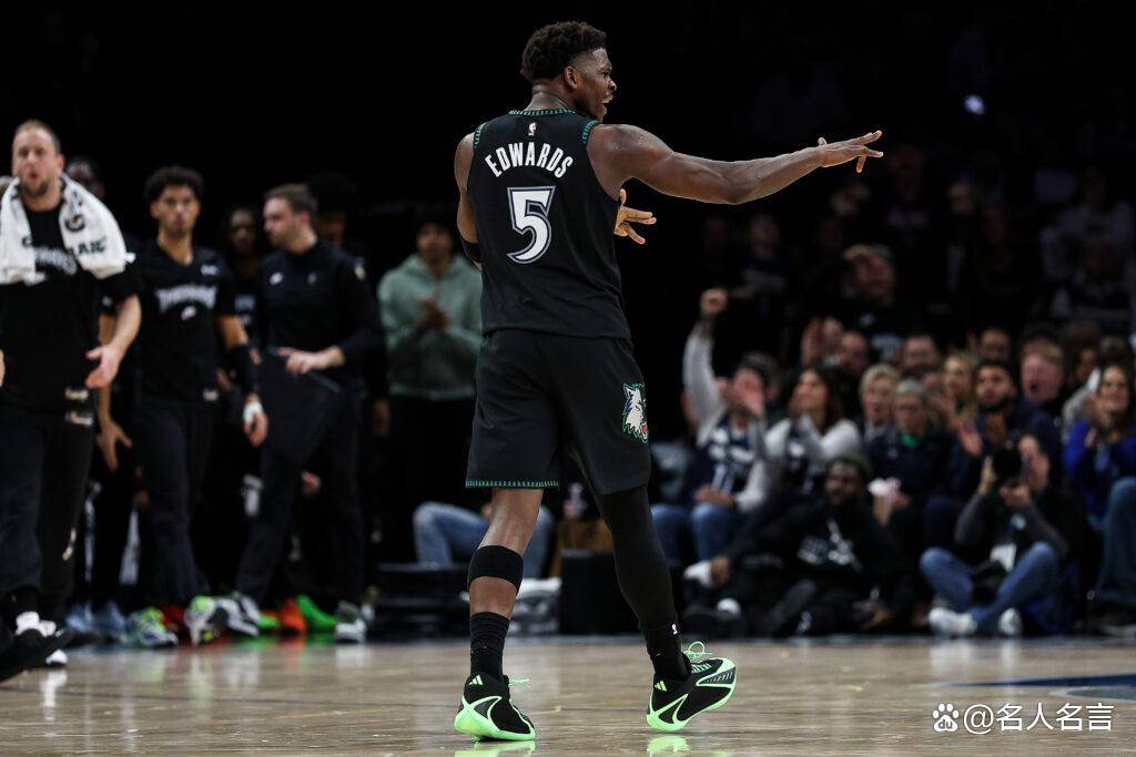 首月战罢，2025-26赛季NBA首期最佳阵容出(chū)炉