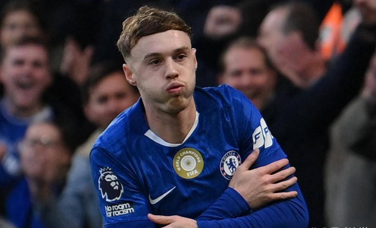 英超豪門(mén)强勢(shì)挺进欧冠区，22岁后卫大爆发：独造兩(liǎng)球荣膺全场最佳