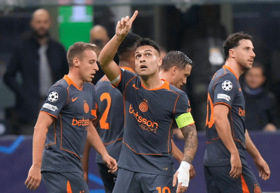 国米欧冠4连胜狂揽840万奖金!赢球却藏2大难题,齐沃遭质疑(yí),3500万中场恐离队