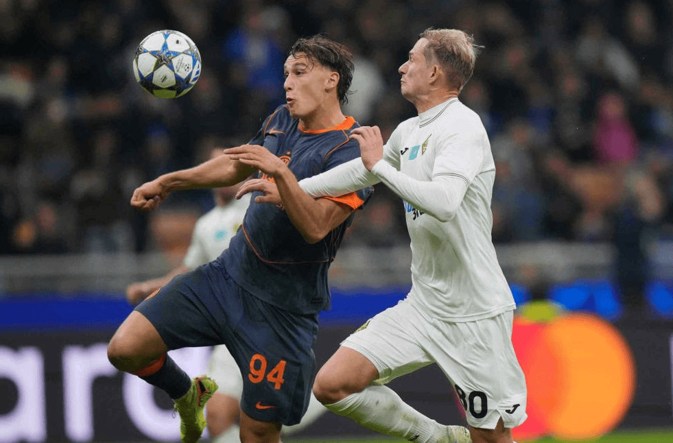 国米欧冠4连胜狂揽840万奖金!赢球却藏2大难题,齐沃遭质疑(yí),3500万中场恐离队